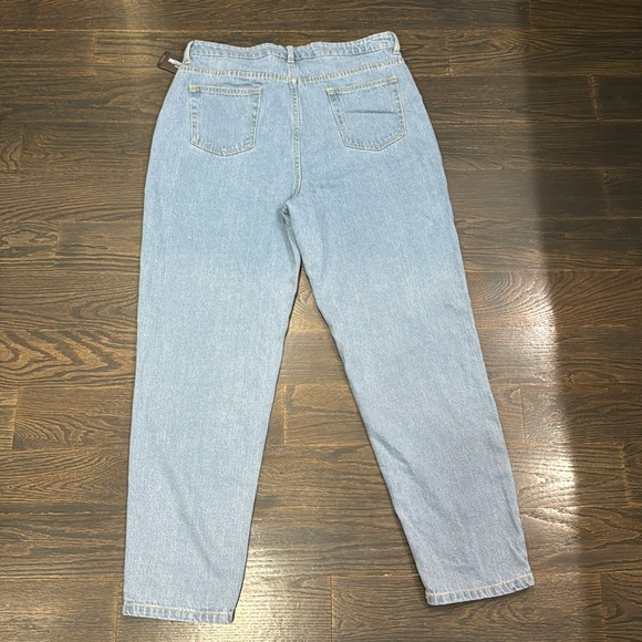 PLT Light Blue Basic Mom Jeans - Picture 7 of 7